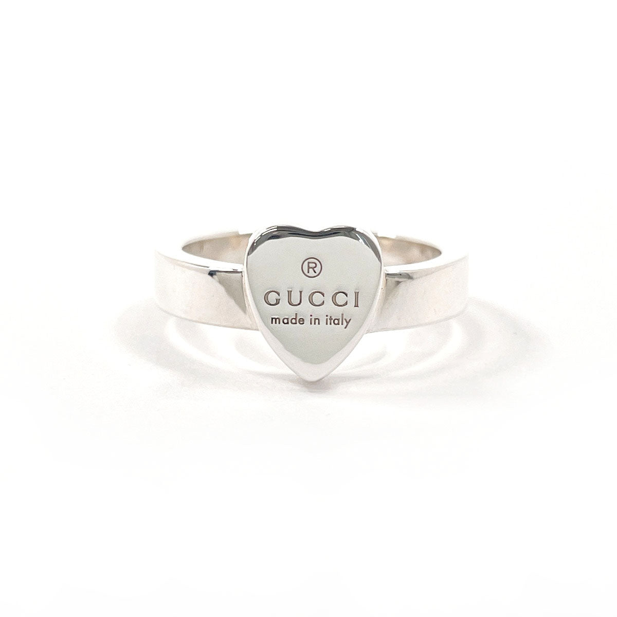 GUCCI　爪お手入れセット GUCCI 爪お手入れセット