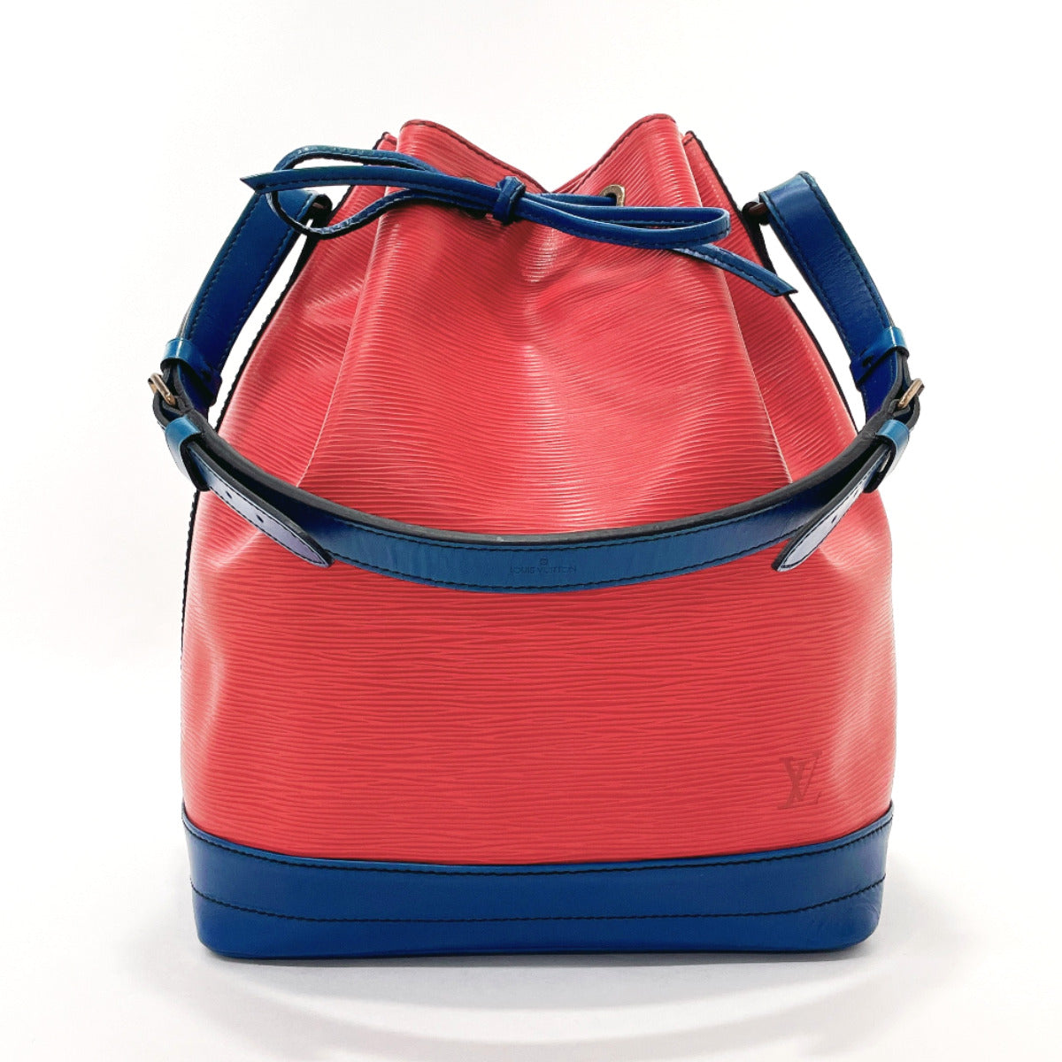 Louis Vuitton Noe M44084 EPI Bicolor Shoulder Bag