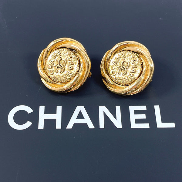 CHANEL Earring COCO Mark vintage metal gold 2 3 Women Used