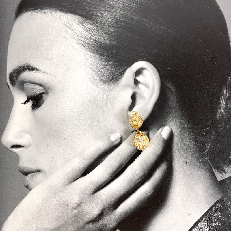 Christian Dior Earring vintage metal/Rhinestone gold Women Used