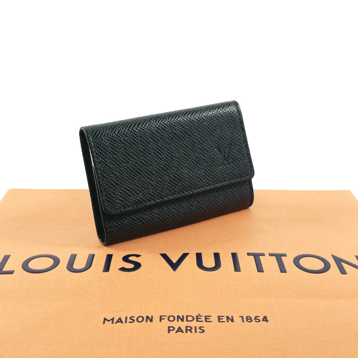 Louis Vuitton taiga purchases key wallet