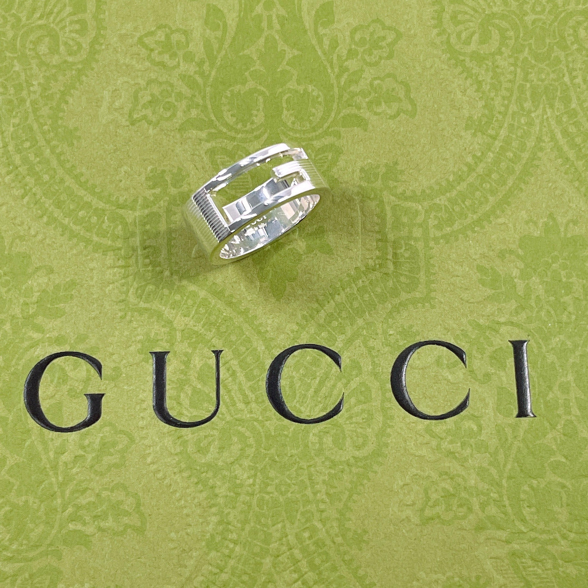 ほぼ未使用！定価51700円！GUCCI！リング 楽天市場】GUCCI グッチ リング TAG 774052 J8400 レディース