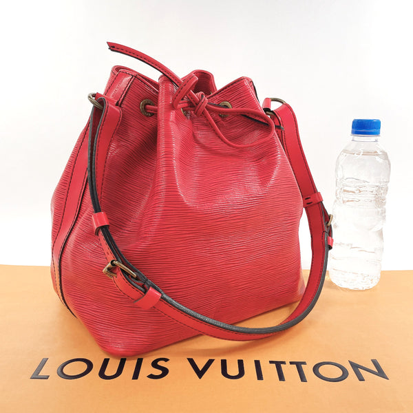 LOUIS VUITTON Shoulder Bag M44107 Petit Noe Epi Leather Red Red Women Used