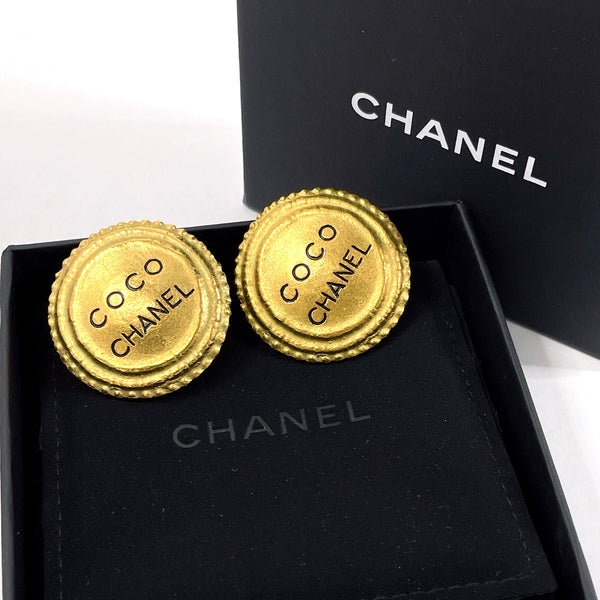 CHANEL Earring logo vintage Gold Plated gold 94 A Women Second hand