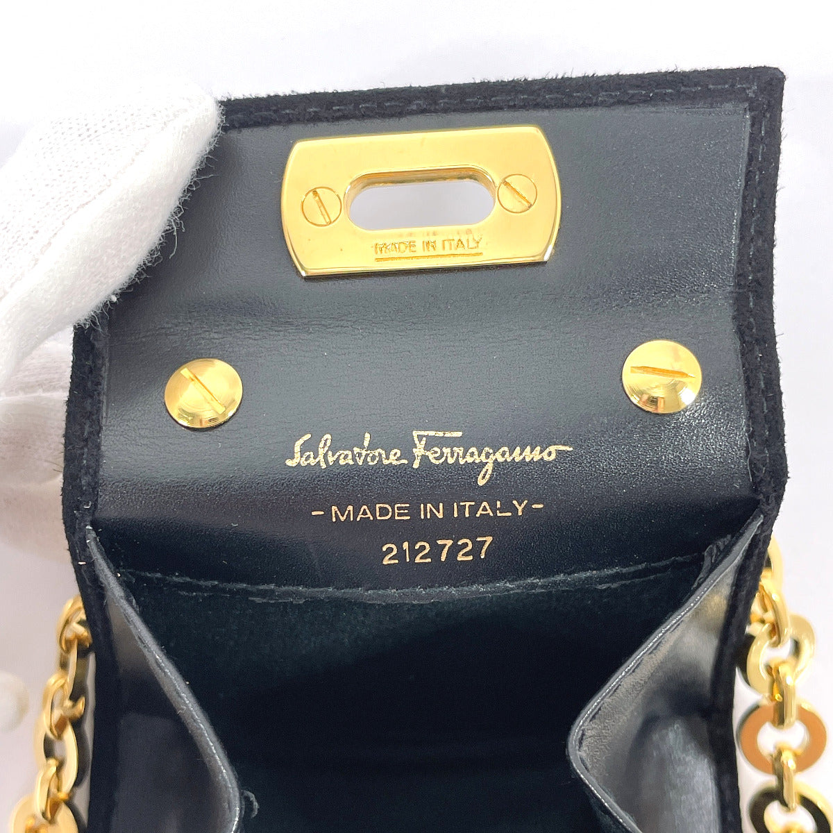 Salvatore Ferragamo Shoulder Bag 212727 Gancini Mini Chain