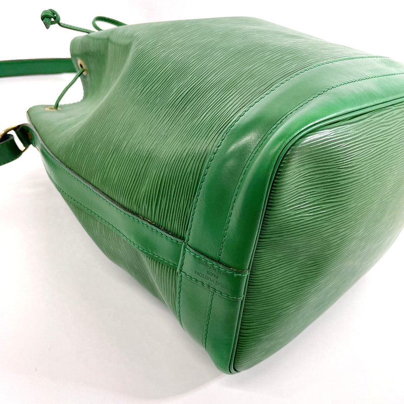 LOUIS VUITTON Shoulder Bag M44004 Noe Epi Leather green green Women Second hand