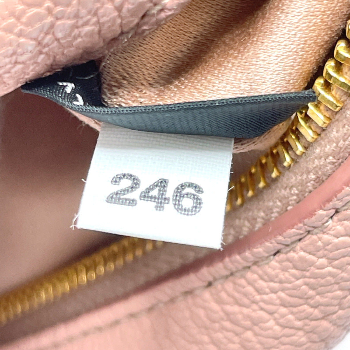MIU MIU Pouch leather pink Women Second hand – JP-BRANDS.com