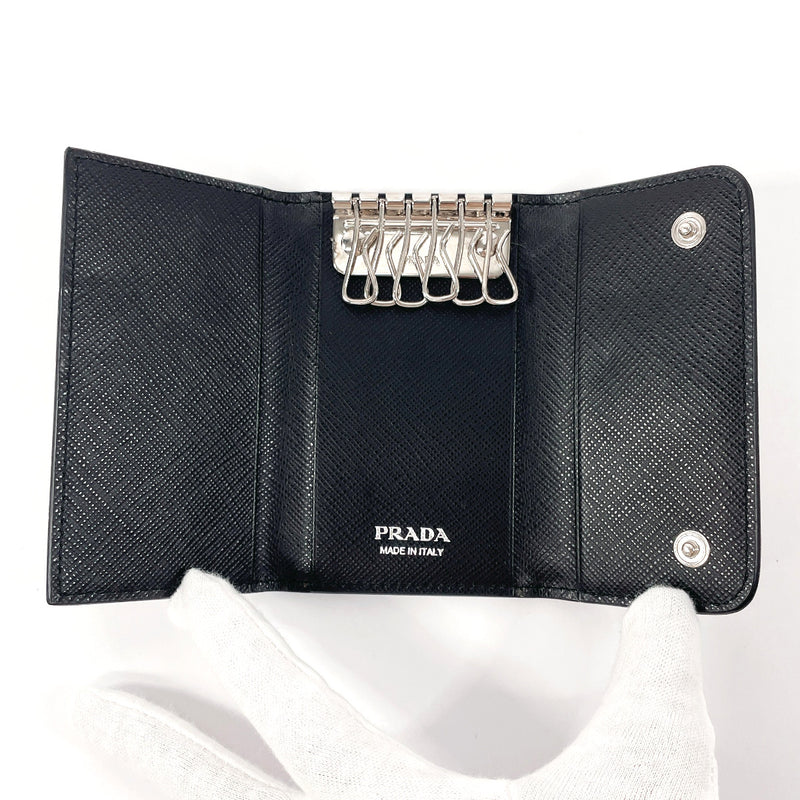 PRADA key holder  1PG222 Flower motif Safiano leather Black Women Second hand