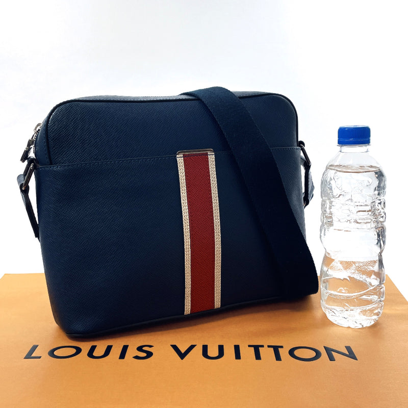 LOUIS VUITTON Shoulder Bag M34411 Anton Messenger PM Taiga blue blue mens Second hand