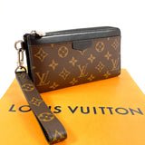 LOUIS VUITTON purse M69407 Zippy Dragonne Monogram macacer Brown mens Second hand