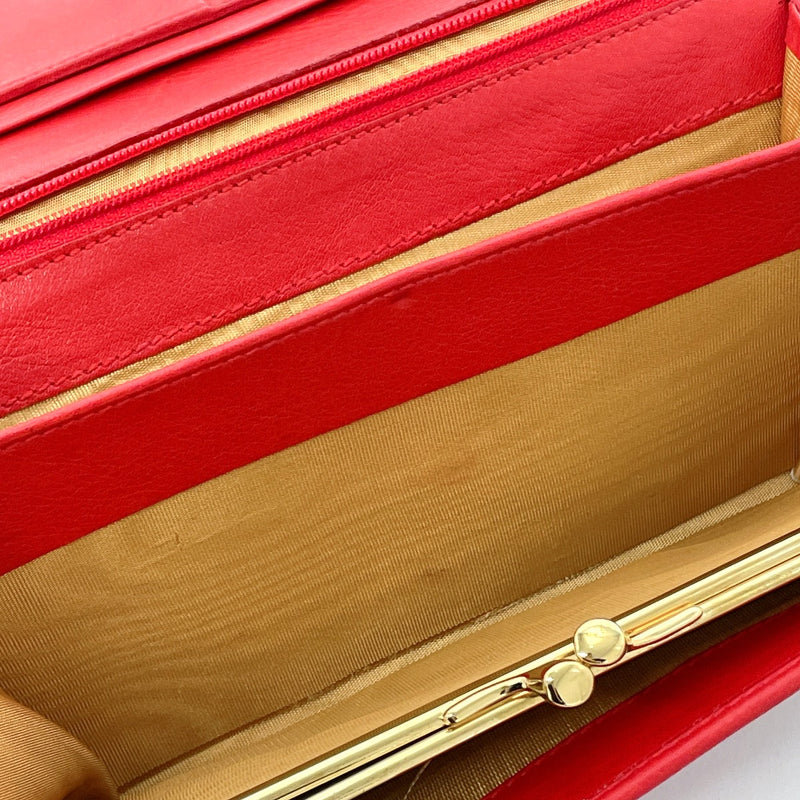 GUCCI purse 035・0416・1720・0 Horseshoe leather Red Women Second hand