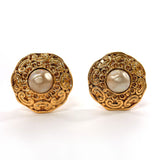 CHANEL Earring vintage Gold Plated/Fake pearl gold Women Second hand