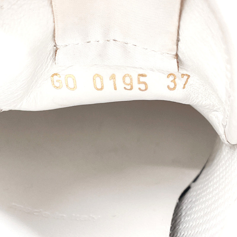 LOUIS VUITTON sneakers GO0195 Runaway line Low cut sneakers leather white Women Second hand