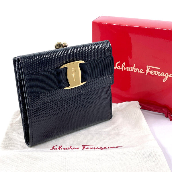 Salvatore Ferragamo Tri-fold wallet 22 3058 Vala purse with a clasp leather Black Women Used