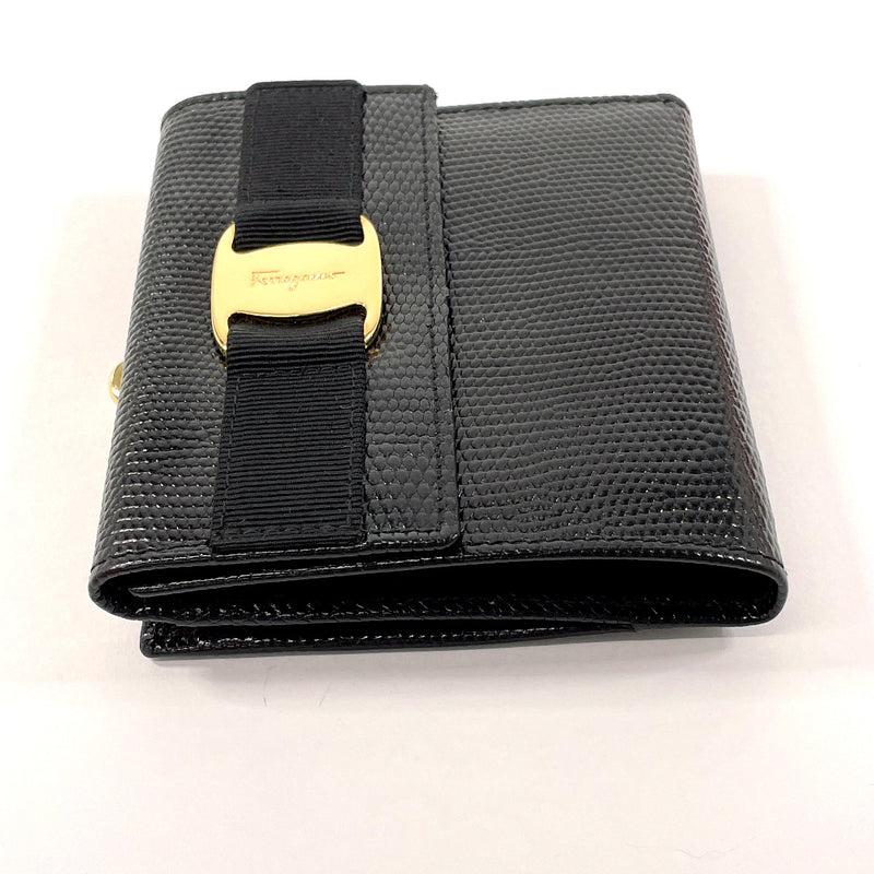 Salvatore Ferragamo Tri-fold wallet 22 3058 Vala purse with a clasp leather Black Women Used