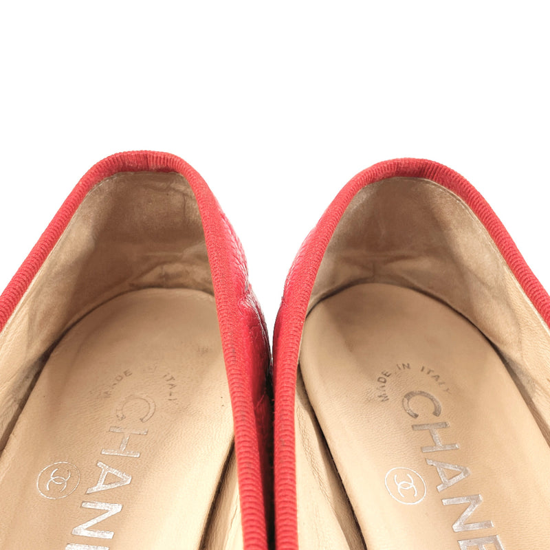 CHANEL pumps Matelasse Matt caviar skin Red Women Used