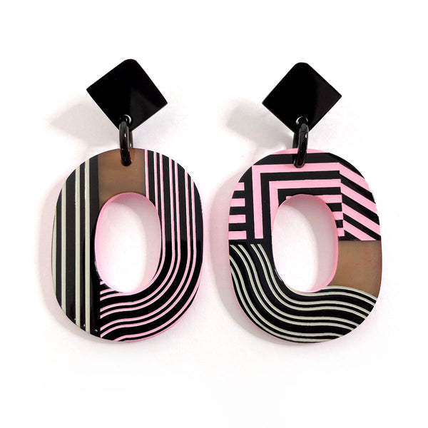 【HERMES】Isthme Pop earrings HERMES earring Isthme Pop Line Buffalo horn/lacquer pink