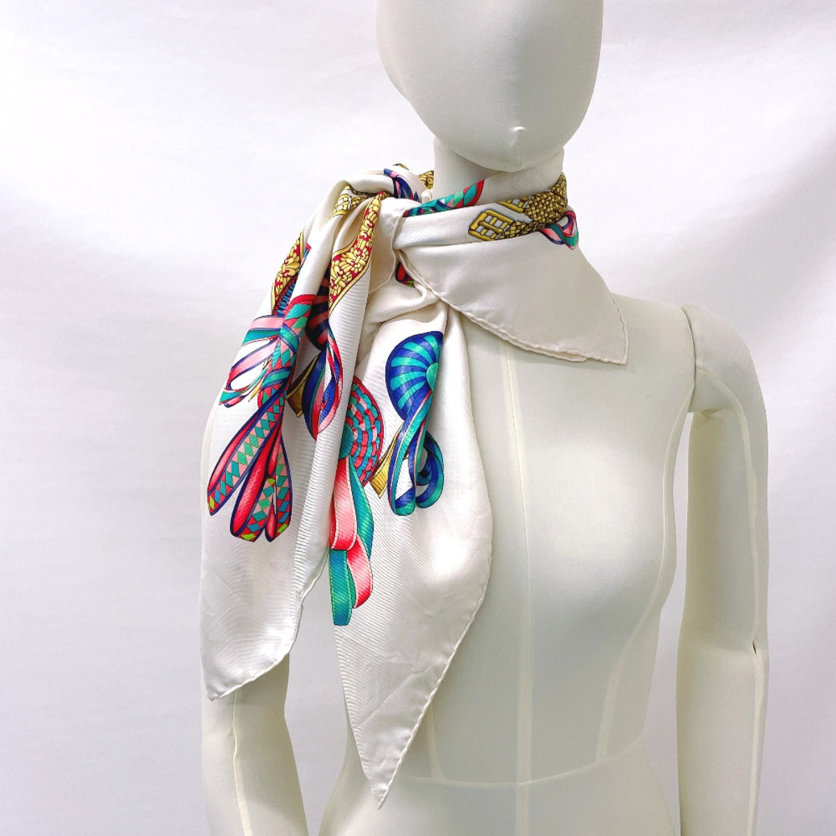 HERMES scarf Carre 90 LES RUBANS DU CHEVAL Horse Ribbon silk white