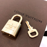 LOUIS VUITTON Cadena brass gold unisex Second hand