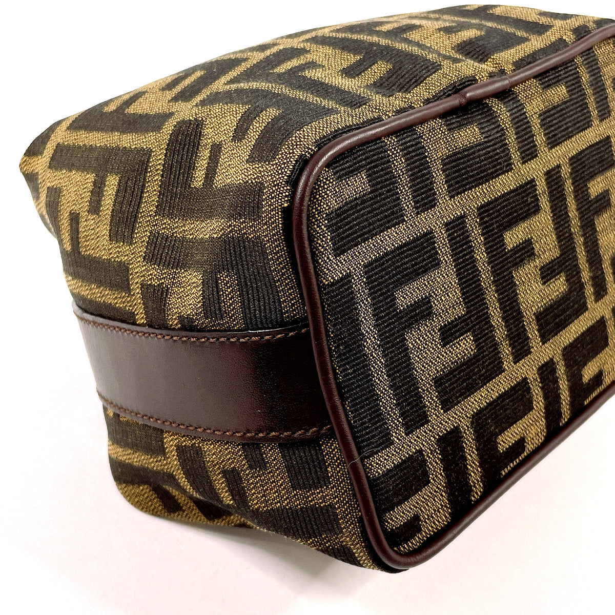 バッグ FENDI Zucca Vanity Bag Makeup Pouch FENDI Zucca Canvas Vanity Cosmetic Pouch Black Brown Auth