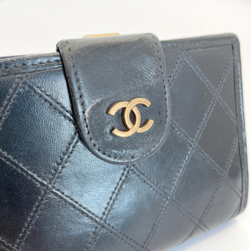 CHANEL wallet Matelasse Bicolore purse with a clasp leather black