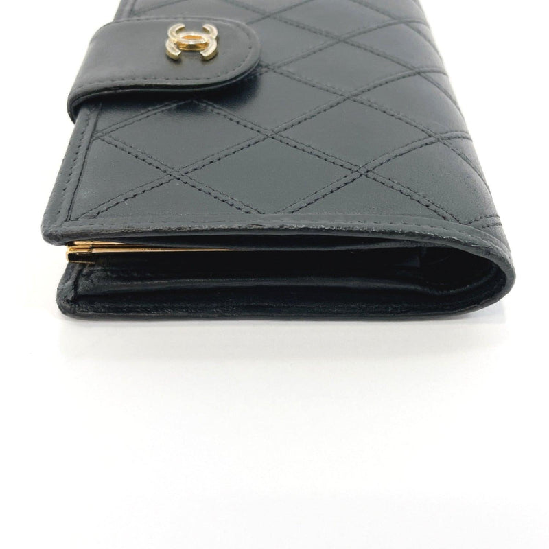 CHANEL Quilted black lambskin card case business card holder Leather  cocomark CC