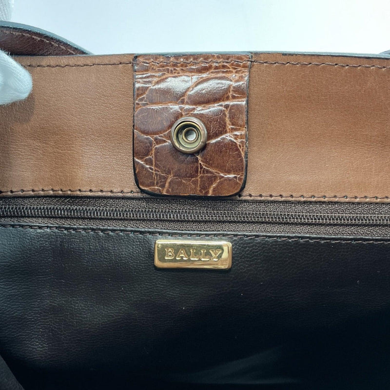 BALLY Shoulder Bag Embossed bucket type vintage leather Brown Women Used - JP-BRANDS.com