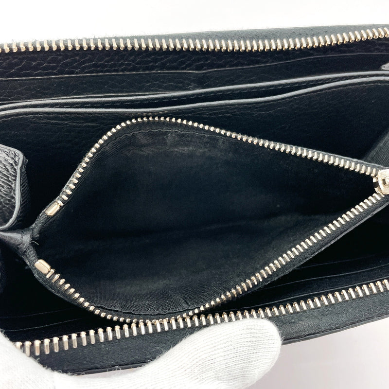 Valentino Garavani purse Zip Around Calfskin Black Women Used