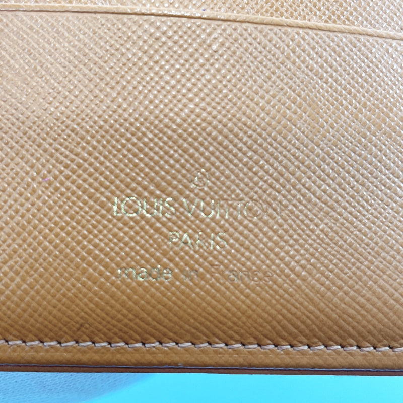 Louis Vuitton, Bags, Vintage Louis Vuitton Trifold Wallet