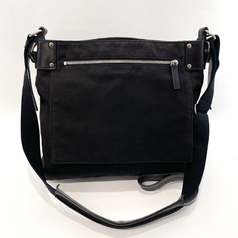 Yves Saint Laurent Handbag Tote bag Messenger Bags, Avantgarde black  backpack female models, zipper, luggage Bags png | PNGEgg