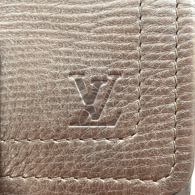 LOUIS VUITTON Shoulder Bag M92995 Yuma Cafe Utah leather Brown unisex Used