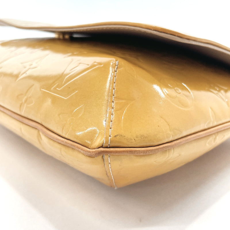 LOUIS VUITTON Vernis Thompson Street Shoulder Bag Beige M91301 LV Auth  pt4825 Patent leather ref.670158 - Joli Closet
