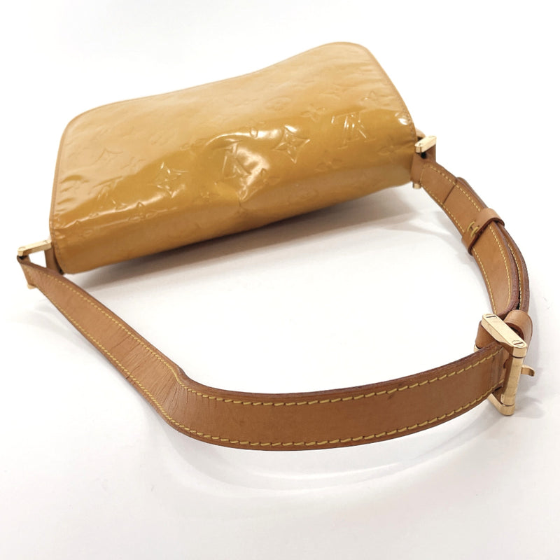 LOUIS VUITTON Vernis Thompson Street Shoulder Bag Gris M91008 LV Auth 49912  Patent leather ref.1032507 - Joli Closet