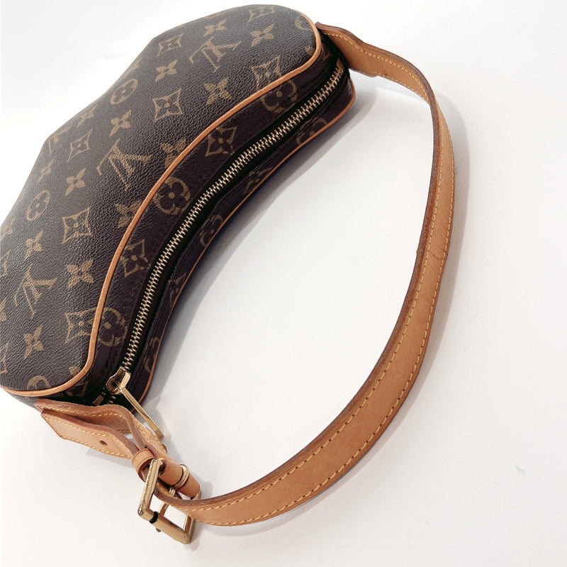 LOUIS VUITTON Shoulder Bag M51510 Croissant PM Monogram canvas/Leather  Women