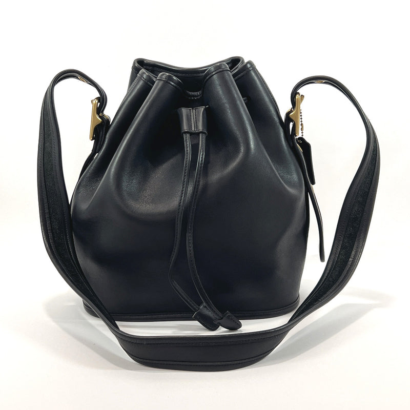 COACH Shoulder Bag drawstring type leather Black unisex Used