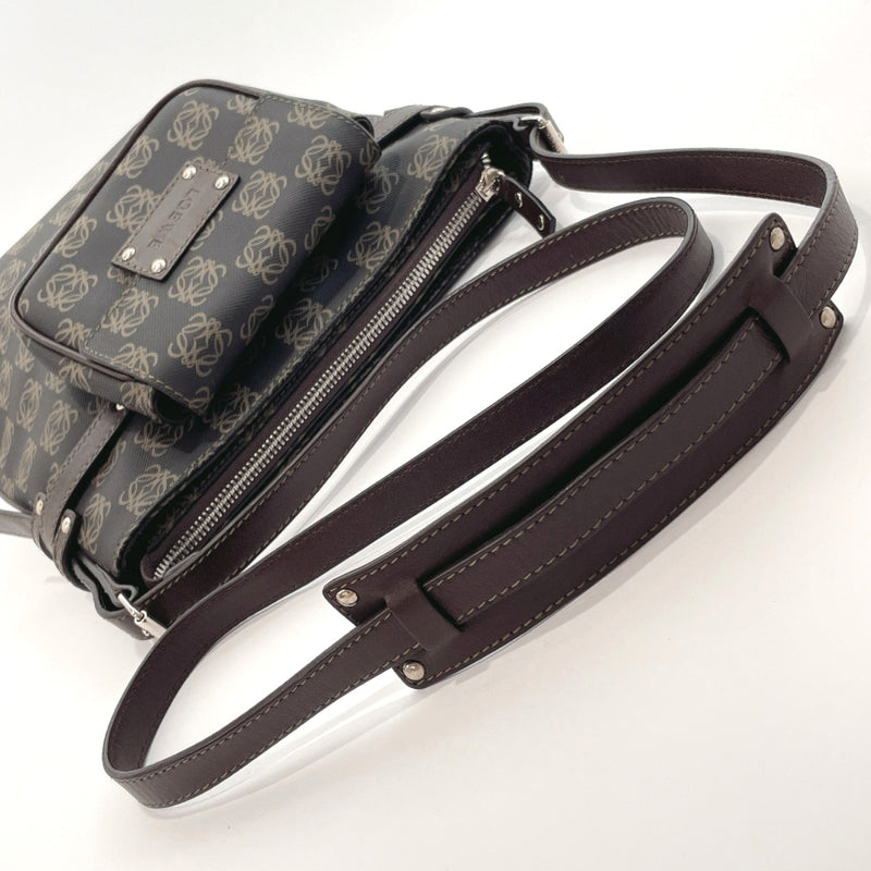 LOEWE BAG VINTAGE Crossbody leather Messenger Anagram Shoulder