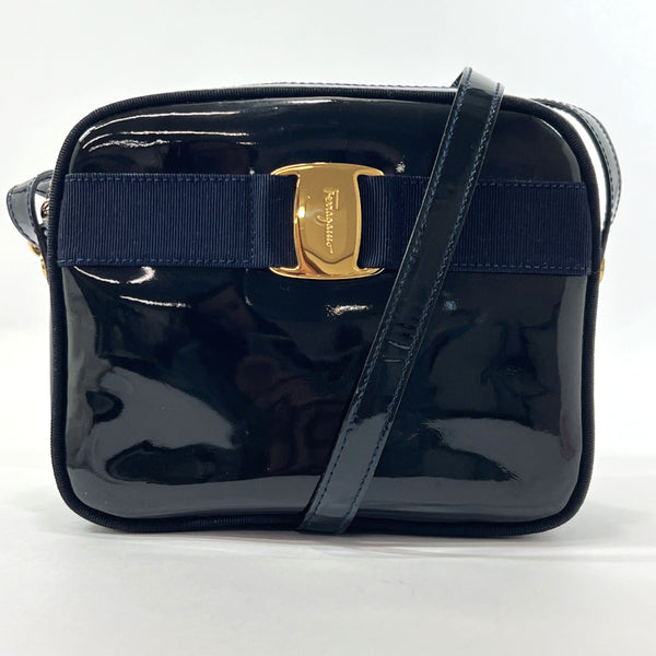 Salvatore Ferragamo Shoulder Bag DE-21 3096 Vala Patent leather Navy Women Used