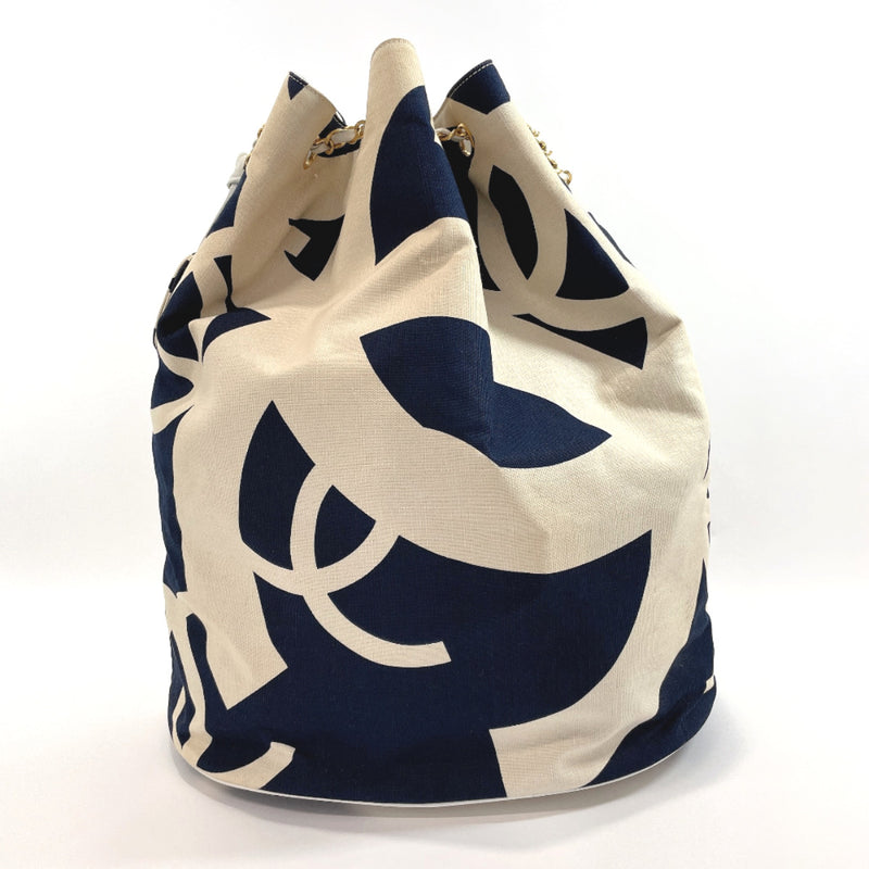 white chanel bag with black logo purse