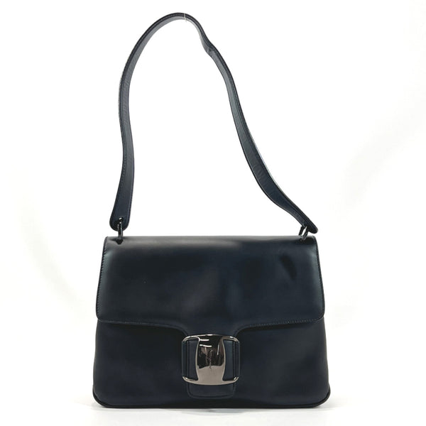Salvatore Ferragamo Shoulder Bag P21 7643 Vala Plate leather Black Women Used