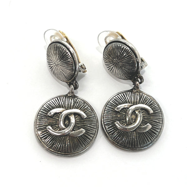 CHANEL Earring metal Silver Women Used