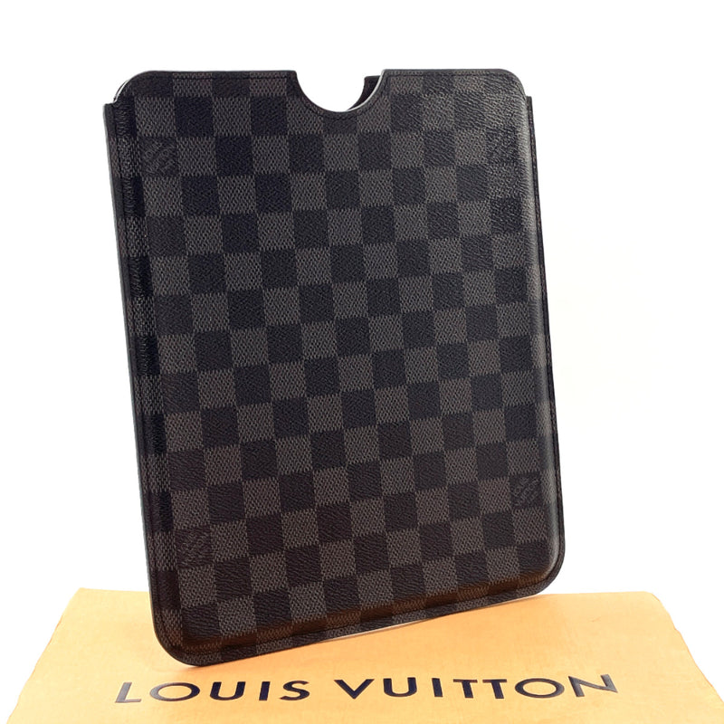 LOUIS VUITTON Other accessories N63105 iPad2 Hard Case Damier Grafitto –