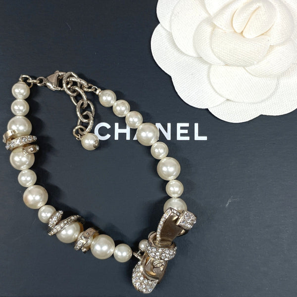 CHANEL bracelet Ribbon motif COCO Mark Fake pearl/metal/Rhinestone gold Women Used