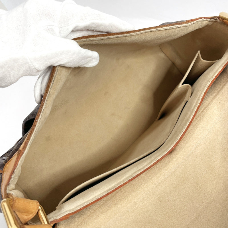 Louis Vuitton Monogram Beverly MM - Brown Shoulder Bags, Handbags