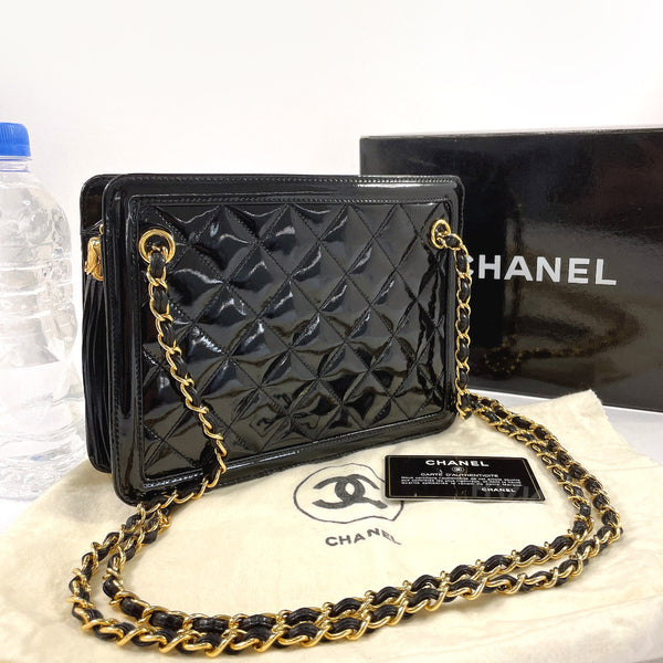 CHANEL Shoulder Bag A2200 7100 ChainShoulder fringe Patent leather Black Women Used
