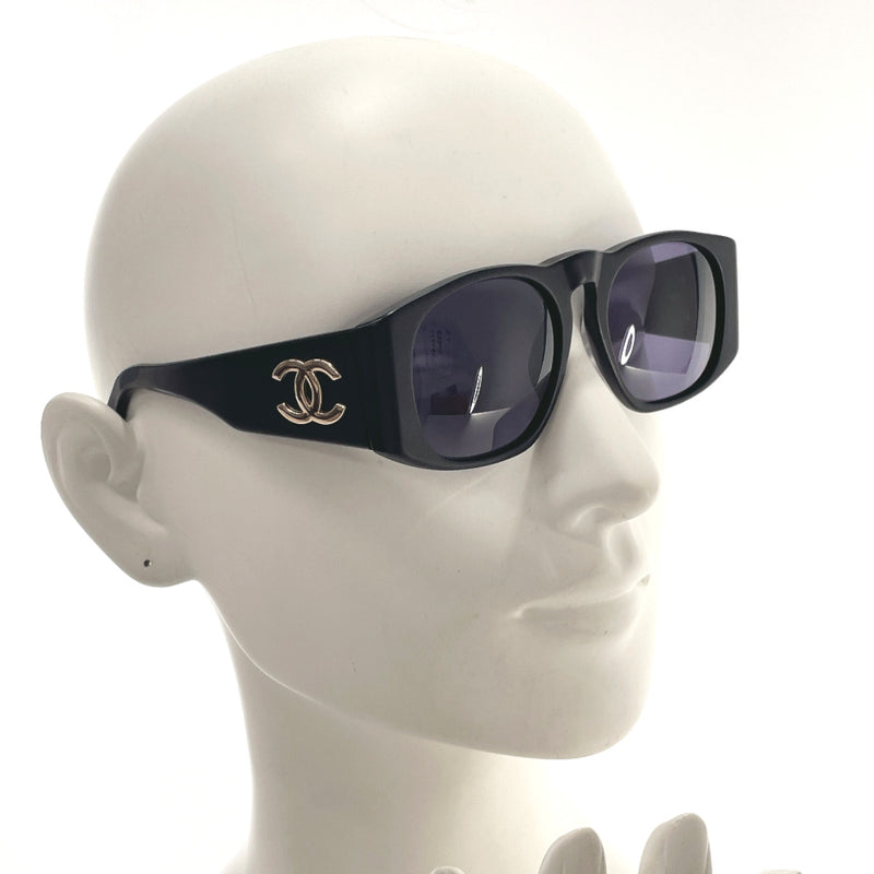 CHANEL sunglasses 01451 90405 Synthetic resin Black Women Used –