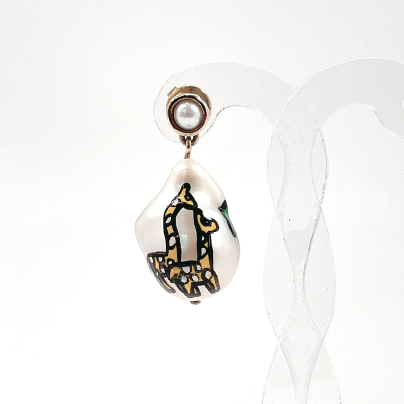 BOTTEGAVENETA earring Giraffe Silver925/Pearl white Women Used