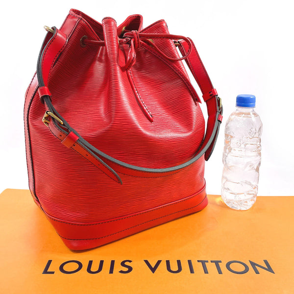 LOUIS VUITTON Shoulder Bag M44007 Noe Epi Leather Red Red Women Used