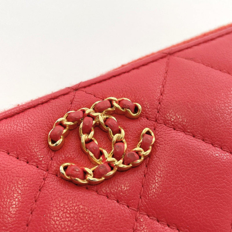 CHANEL purse Matelasse Round zip lambskin Red Women Used - JP-BRANDS.com