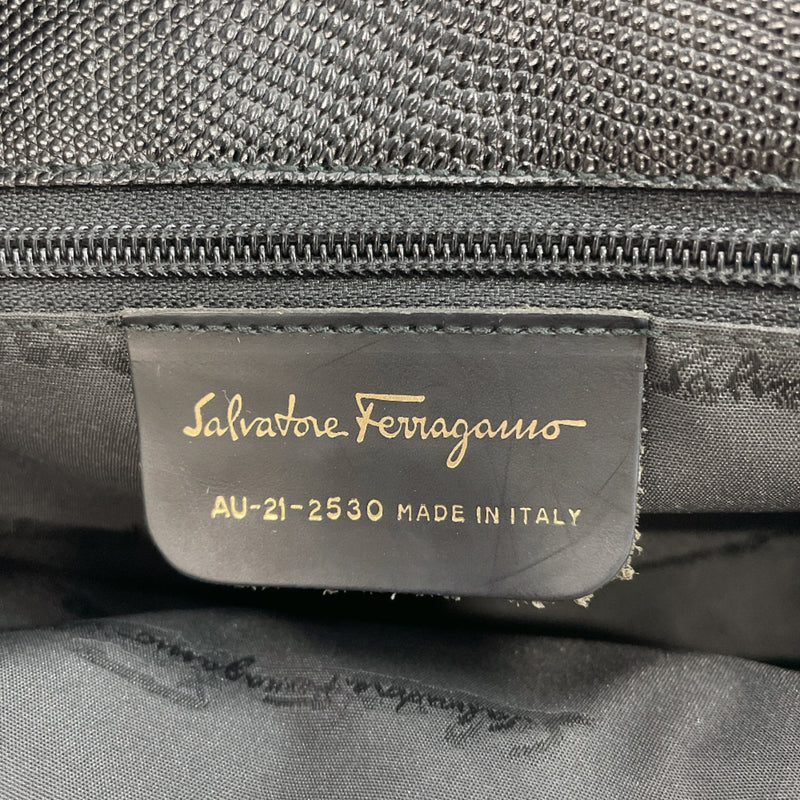 Salvatore Ferragamo Shoulder Bag AU-21-2530 Vara embossing leather Black Women Used