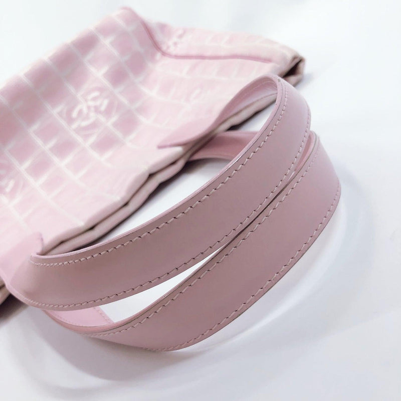 Chanel Messenger Quilted Cc Sports Logo Flap 871850 Pink Nylon Cross Body  Bag, Chanel